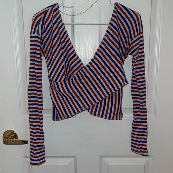 A. Calin Crop Top - Picture 3 of 3